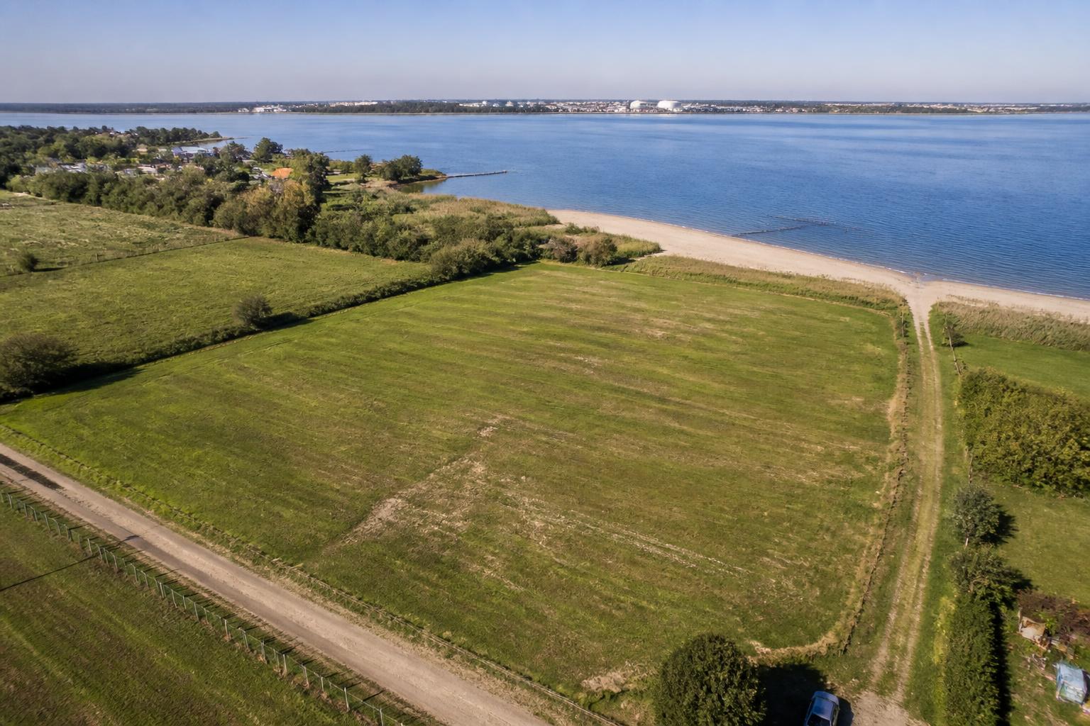 Terreno fronte mare con destinazione turistico-alberghiera — Jesolo